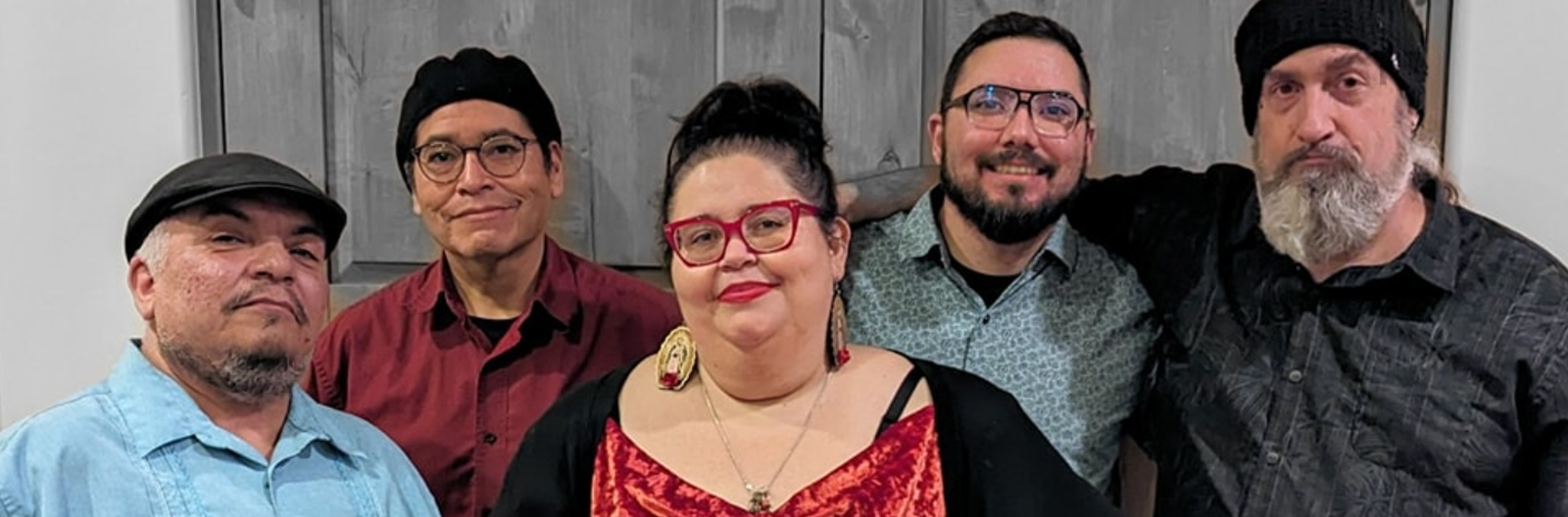 Una Mas y La ChaCha